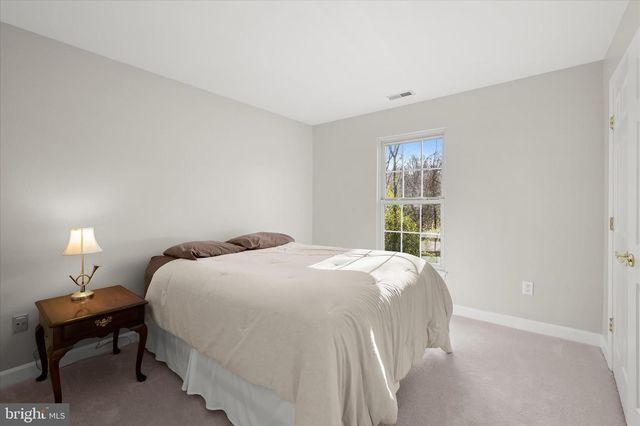 11207 BRAMBLEWOOD CT, Ijamsville, MD 21754