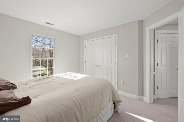 11207 BRAMBLEWOOD CT, Ijamsville, MD 21754