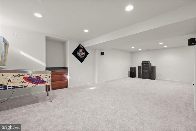 11207 BRAMBLEWOOD CT, Ijamsville, MD 21754