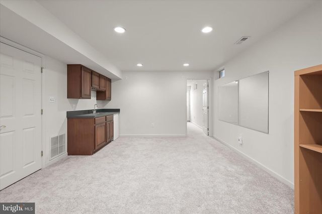 11207 BRAMBLEWOOD CT, Ijamsville, MD 21754