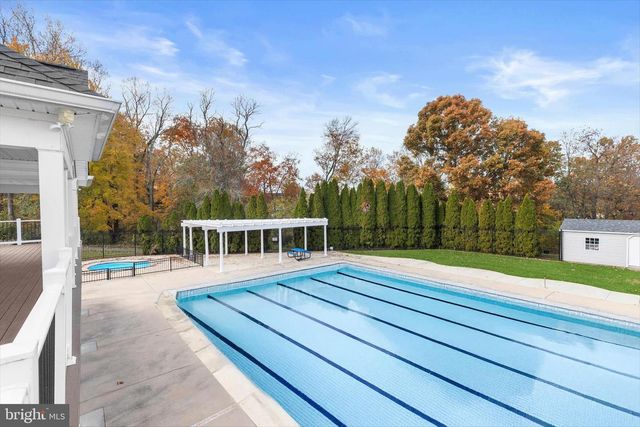 11207 BRAMBLEWOOD CT, Ijamsville, MD 21754