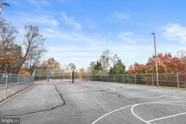 11207 BRAMBLEWOOD CT, Ijamsville, MD 21754