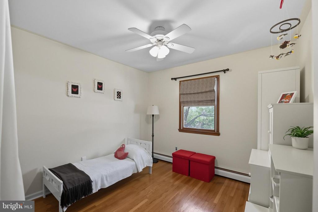 68 OAKLYN AVE, Norristown, PA 19403