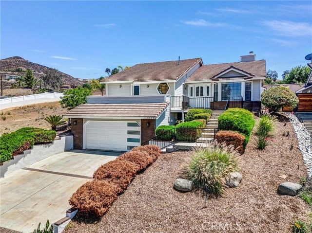 30998 Emperor, Canyon Lake, CA 92587