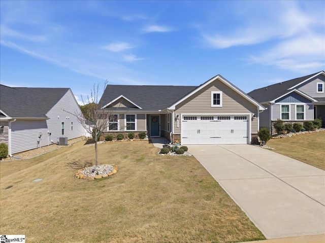 2321 Caffry Lane, Boiling Springs, SC 29316