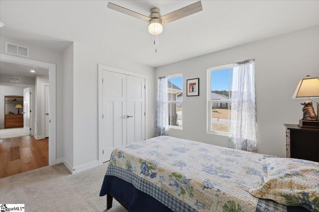 2321 Caffry Lane, Boiling Springs, SC 29316