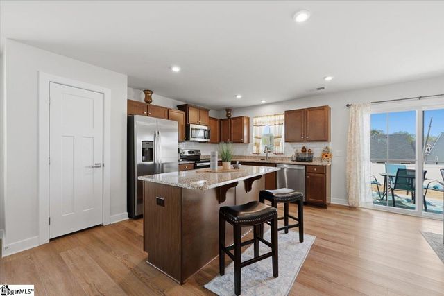 2321 Caffry Lane, Boiling Springs, SC 29316