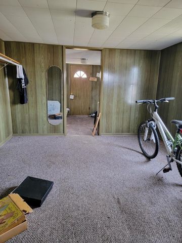 1401 E Broadway Street, Monett, MO 65708