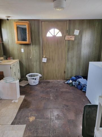 1401 E Broadway Street, Monett, MO 65708