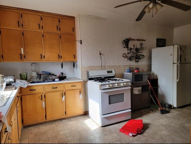 1401 E Broadway Street, Monett, MO 65708