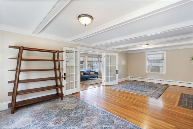 14 Stratford Rd, Melrose, MA 02176