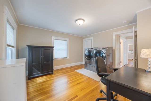 14 Stratford Rd, Melrose, MA 02176