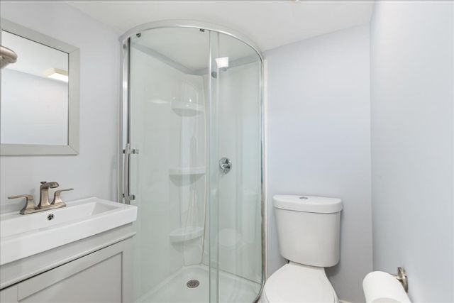 14 Stratford Rd, Melrose, MA 02176