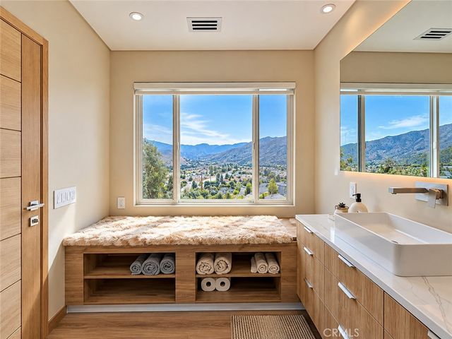 29254 Deep Shadow Drive, Agoura Hills, CA 91301