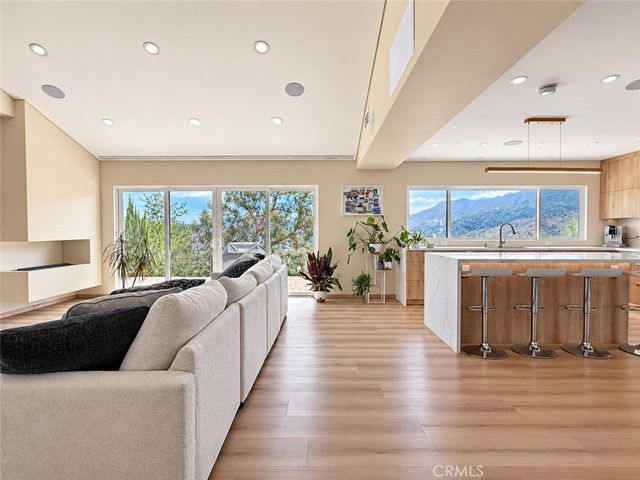29254 Deep Shadow Drive, Agoura Hills, CA 91301