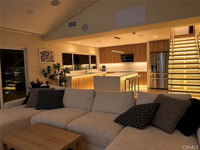 29254 Deep Shadow Drive, Agoura Hills, CA 91301