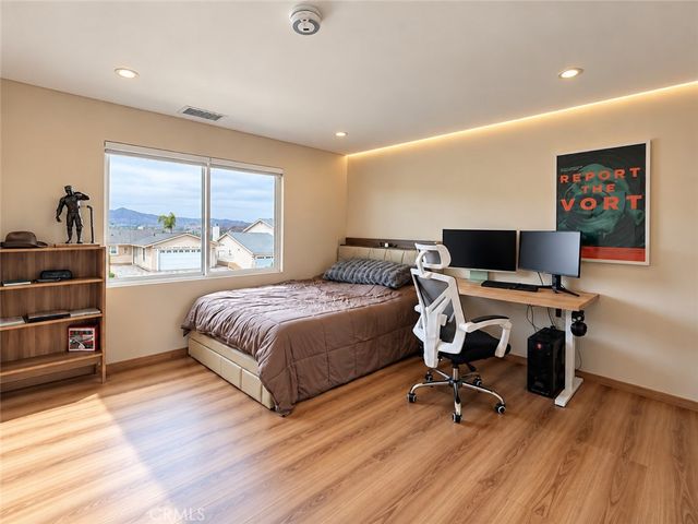 29254 Deep Shadow Drive, Agoura Hills, CA 91301