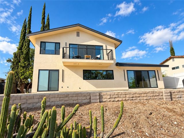 29254 Deep Shadow Drive, Agoura Hills, CA 91301