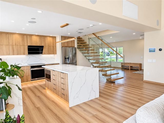 29254 Deep Shadow Drive, Agoura Hills, CA 91301
