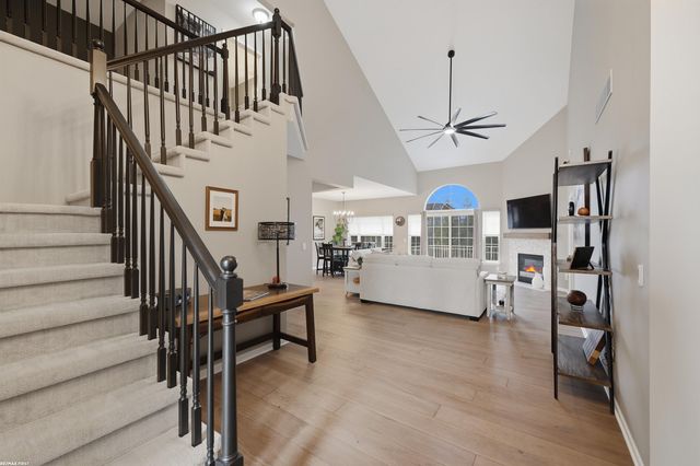 2747 Castlemartin Court, Oakland, MI 48306