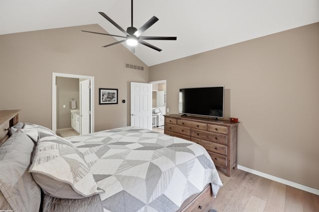 2747 Castlemartin Court, Oakland, MI 48306