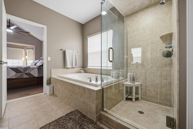 2747 Castlemartin Court, Oakland, MI 48306