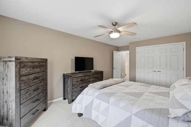 2747 Castlemartin Court, Oakland, MI 48306