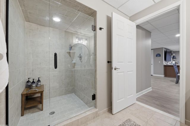 2747 Castlemartin Court, Oakland, MI 48306