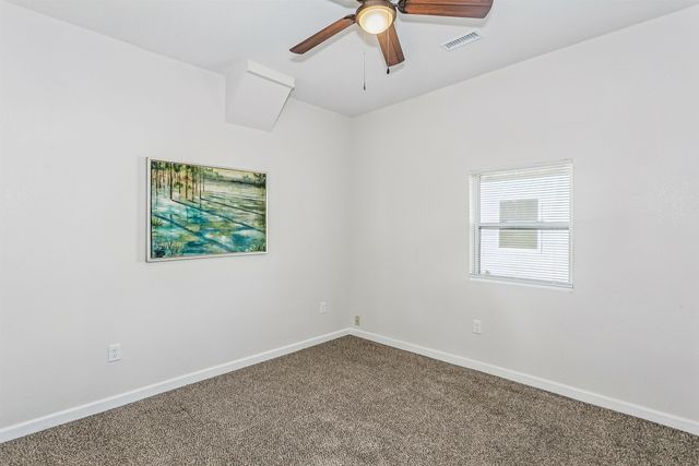 517 W Shirk St, Wichita, KS 67213