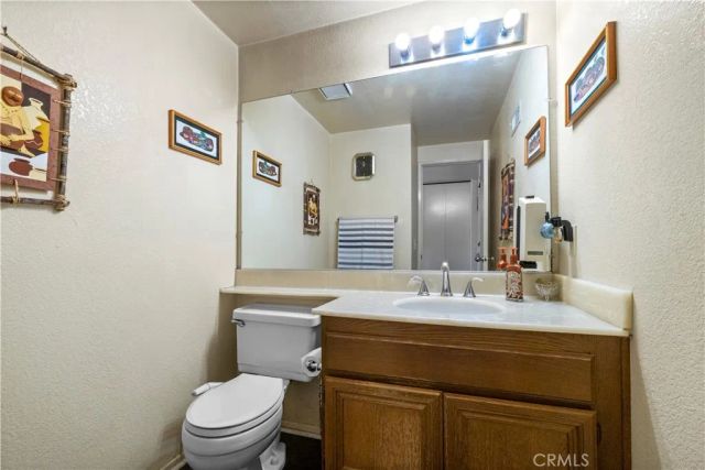 11425 American River Rd, Corona, CA 92878
