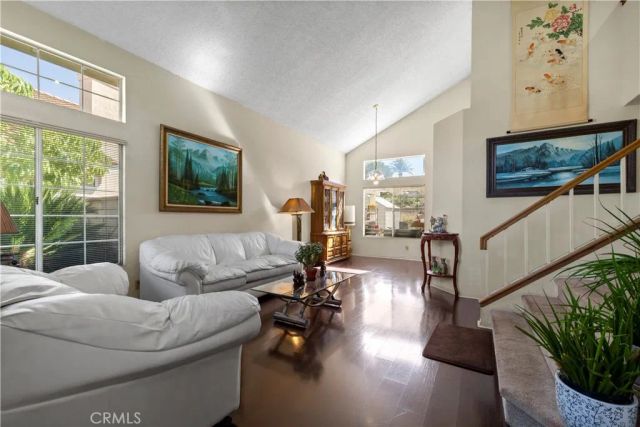 11425 American River Rd, Corona, CA 92878