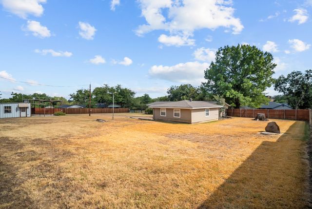 3709 Pecan Park Drive, Weatherford, TX 76087