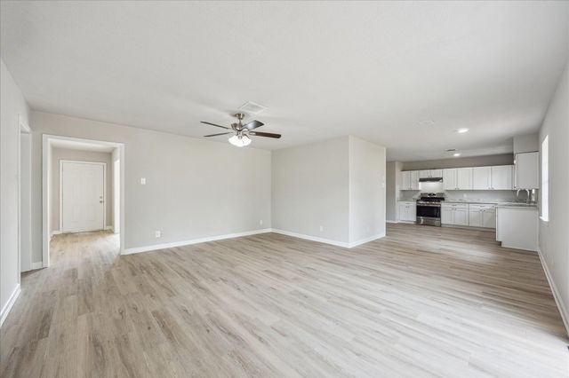 5922 Fontenelle Drive, Houston, TX 77035