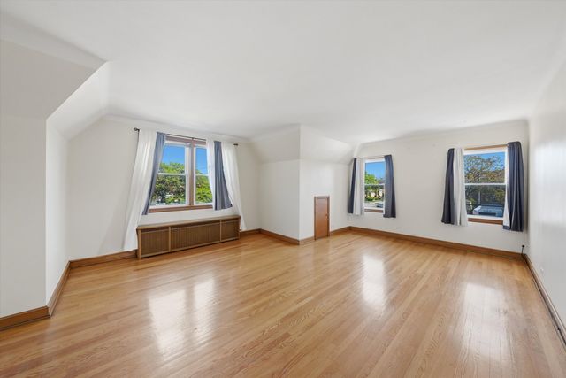 7058 S Fairfield Avenue 2, Chicago, IL 60629