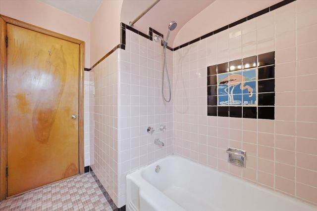 7058 S Fairfield Avenue 2, Chicago, IL 60629