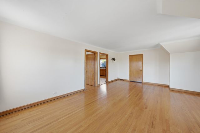 7058 S Fairfield Avenue 2, Chicago, IL 60629