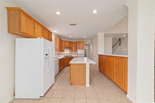 2638 Long Leaf Drive, Sugar Land, TX 77478