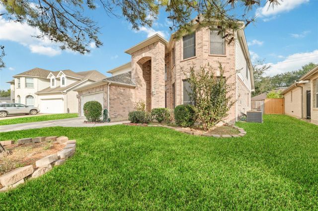 2638 Long Leaf Drive, Sugar Land, TX 77478