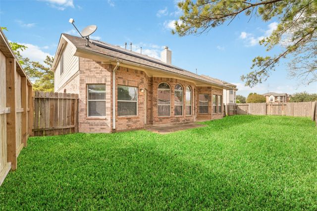 2638 Long Leaf Drive, Sugar Land, TX 77478