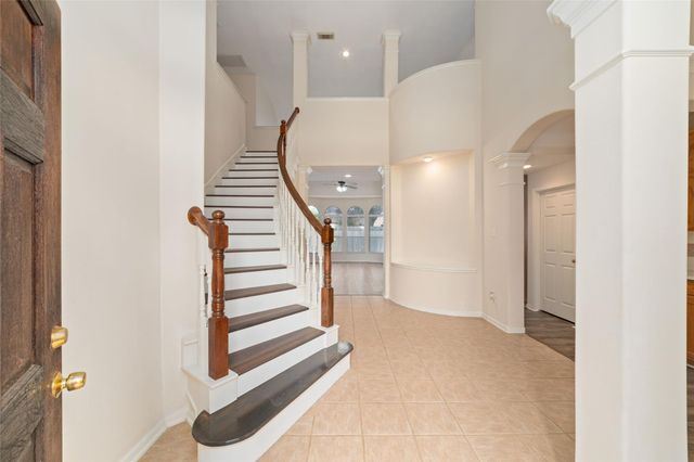 2638 Long Leaf Drive, Sugar Land, TX 77478