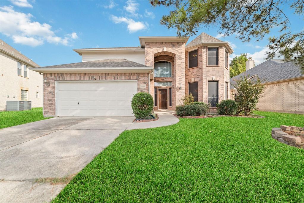 2638 Long Leaf Drive, Sugar Land, TX 77478