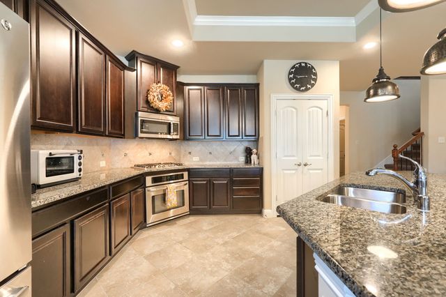 2406 Lucerne Drive, Rowlett, TX 75089