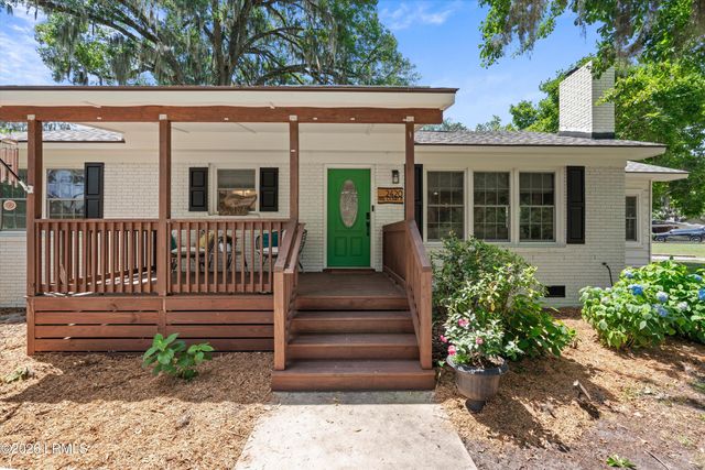 2420 Pine Court, Beaufort, SC 29902