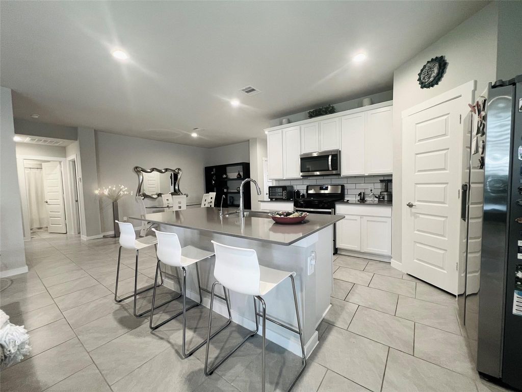 3315 Dagostino Creek Drive, Katy, TX 77494