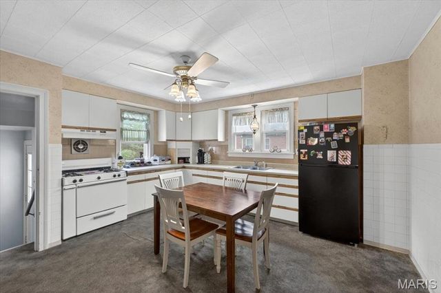 2304 Caseyville Avenue, Swansea, IL 62226