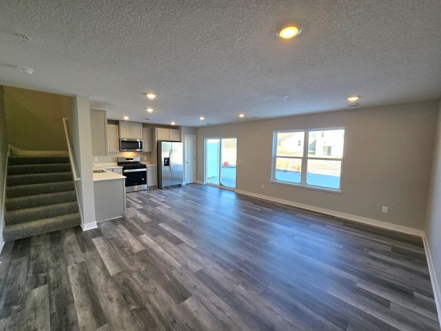 13676 Kaylemore Trail, Rosemount, MN 55068