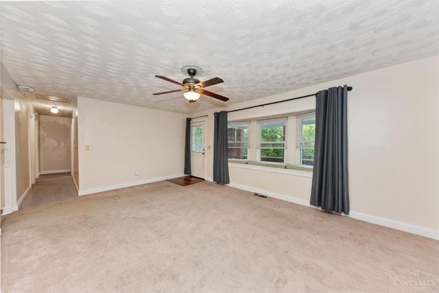 3052 Goodwin Schoolhouse Road, Franklin Twp, OH 45106