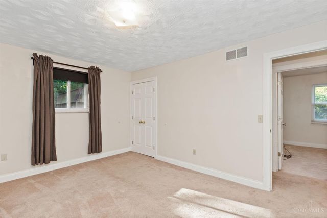 3052 Goodwin Schoolhouse Road, Franklin Twp, OH 45106