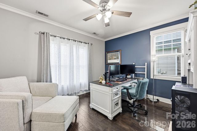 6957 Pin Oaks Drive, Denver, NC 28037