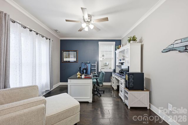 6957 Pin Oaks Drive, Denver, NC 28037